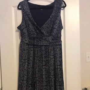 INC 1x blue snake print wrap style dress EUC